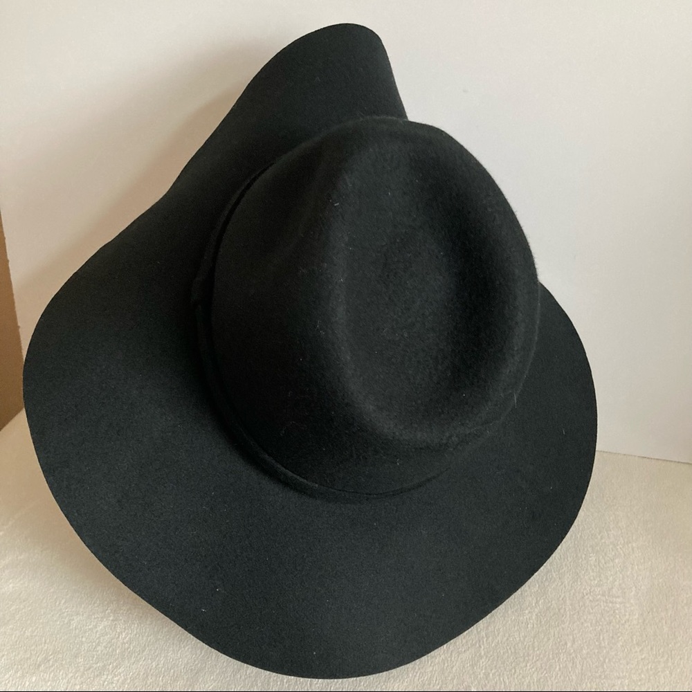 Wool hat - Picture 11 of 12
